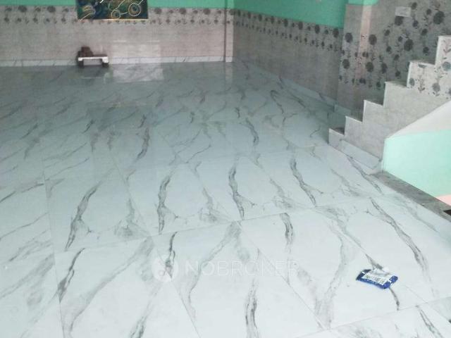 4+ BHK Flat For Sale In Razapur Khurd