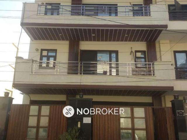 4+ BHK Flat For Sale In Sector 51