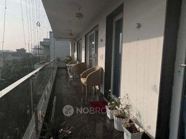 4 BHK Flat For Sale In Sector 48