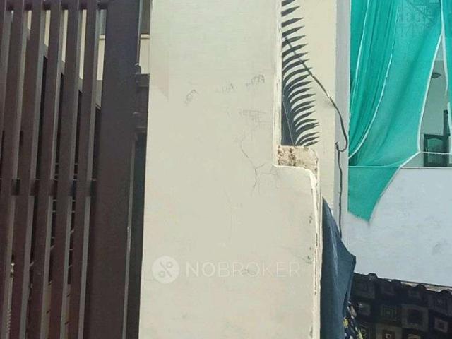4+ BHK Flat For Sale In Sector 27