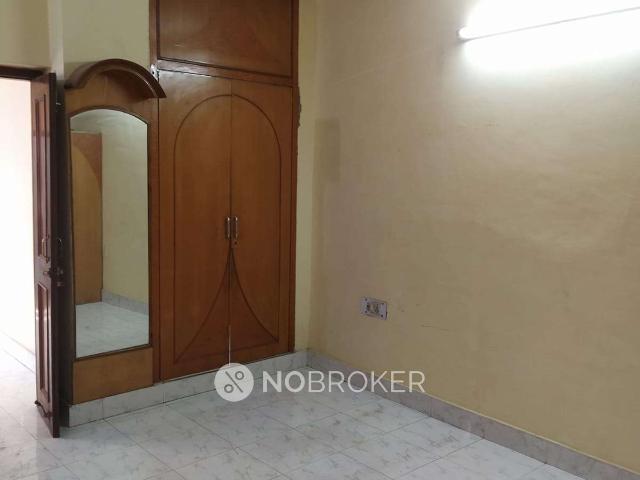 4+ BHK Flat For Sale In Shakti Nagar