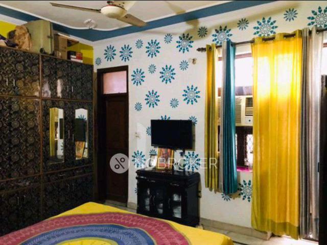 4 BHK Flat For Sale In Uttam Nagar