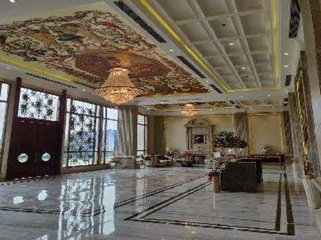 4 BHK Flat In Mahagun Manorialle For Sale In Sector 128