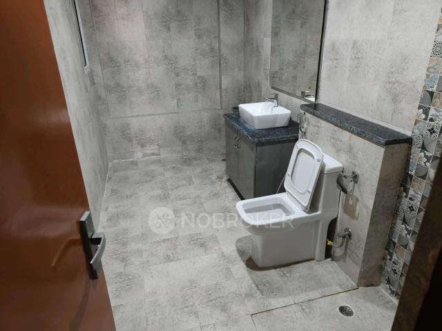 4 BHK Flat In Mahagun Mantra, Noida Extension, Noida for Rent In Noida Extension, Noida