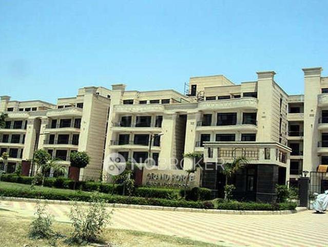 4 BHK Flat In Mansarovar Society For Sale In Sigma Iv