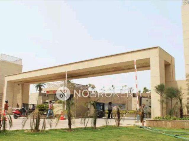 4 BHK Flat In Nirala Aspire For Sale In Panchsheel Green