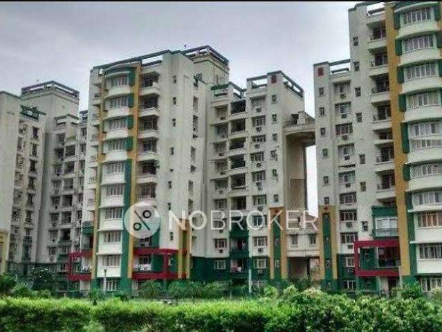 4 BHK Flat In Omaxe Nri City for Rent In Omega Ii