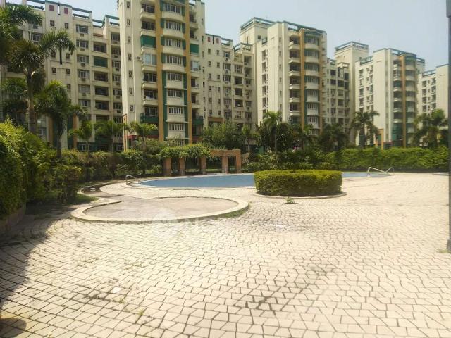 4+ BHK Flat In Omaxe Nri City For Sale In Omega Ii