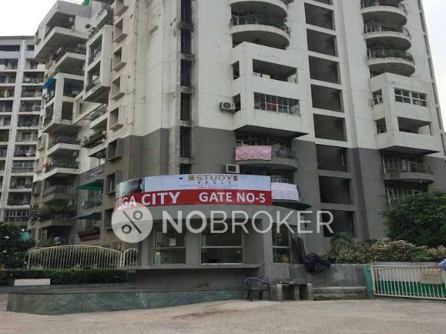 4 BHK Flat In Aditya Mega City For Sale In Indirapuram