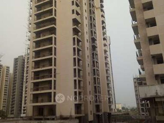 4 BHK Flat In Ajnara Le Garden For Sale In Sector 16b