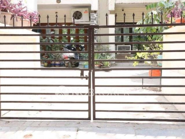 4 BHK Flat In Ardee City For Sale In Sector 52