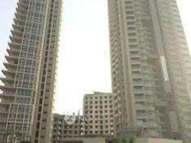 4 BHK Flat In Assotech Celeste Towers For Sale In Sector 44