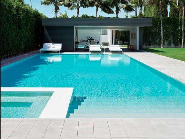 4 BHK Flat In Codename Koyambedu For Sale In Koyambedu