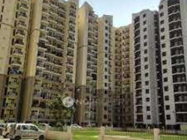 4 BHK Flat In Gulmohar Garden for Lease In Sector 44