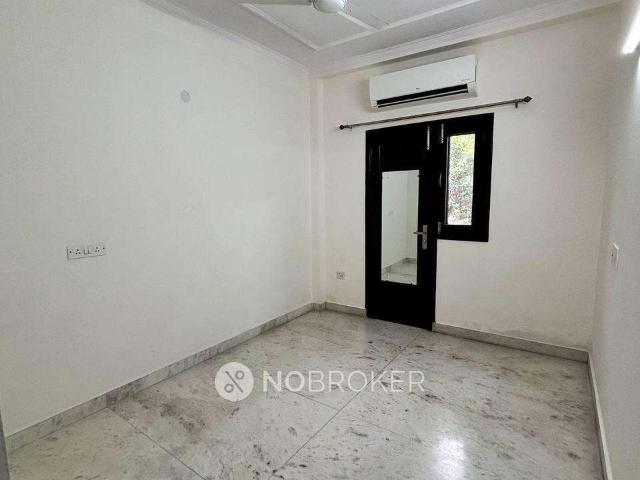 4 BHK Flat In Icici, Panchsheel Park For S