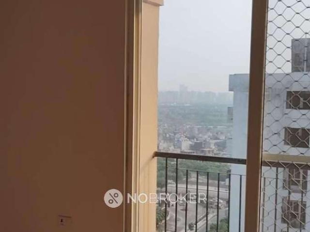 4 BHK Flat In Jnc The Park For Sale In Gaur City 2