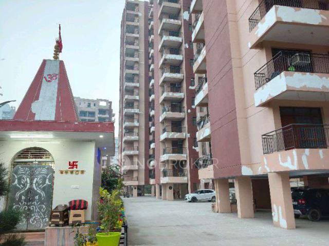 4 BHK Flat In Komman People Welfare Society for Rent In Sector 49