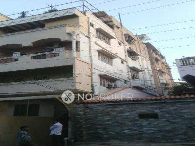 4 BHK Flat In Lakshmi Kohinoor Residency For Sale In Banjar