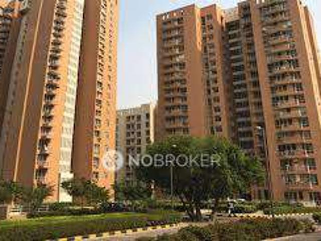 4 BHK Flat In Pioneer Park, Sector 61 for Rent In Sector 57