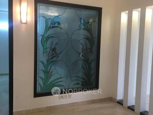 4 BHK Flat In Rwa Saket Block D, Saket, New Delhi for Rent