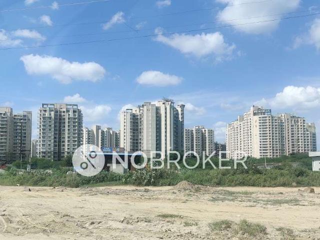 4 BHK Flat In Ramprastha For Sale In Sector 37d