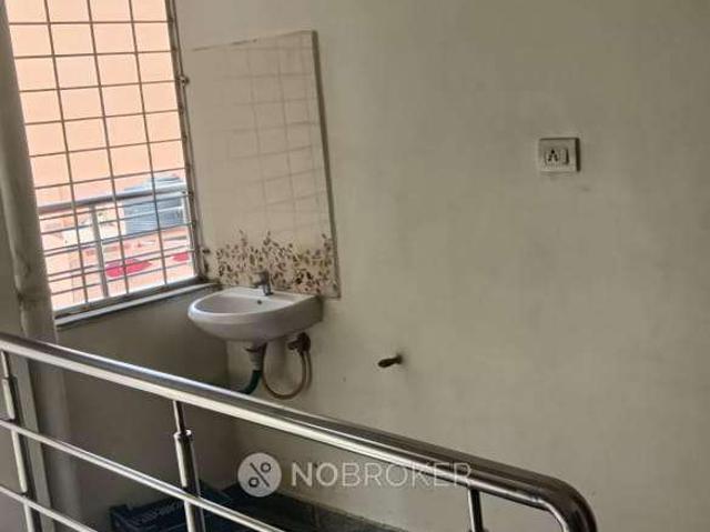 4+ BHK Flat In Standalone Building For Sale In Borabanda