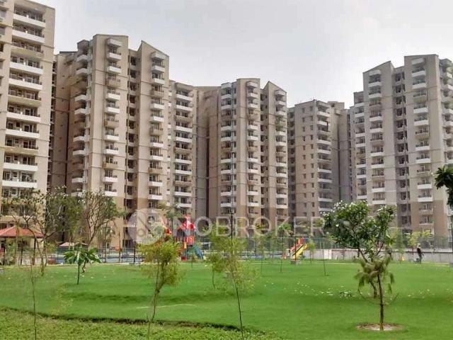 4 BHK Flat In Stayler Jevan for Rent In Bisrakh Jalalpur
