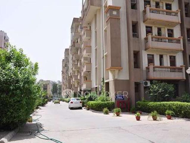 4 BHK Flat In, Stellar Kings Court For Sale In Stellar Kings Court