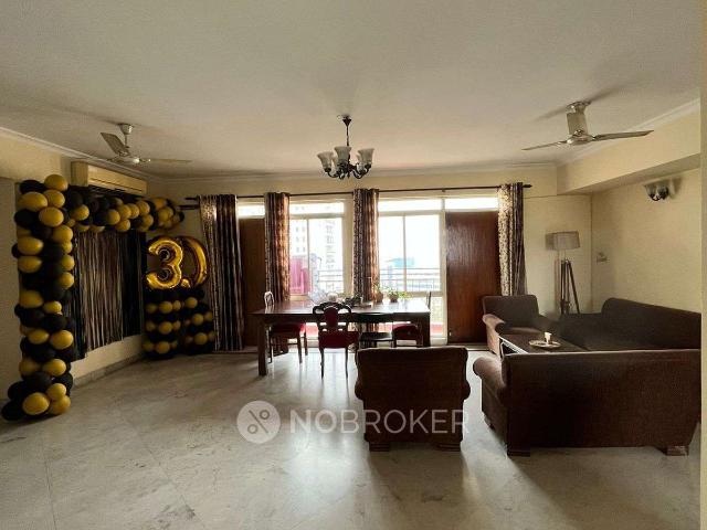 4 BHK Flat In Suncity Essel Towers For Sale In Sector 28