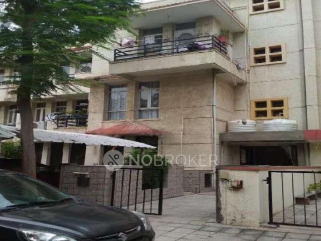 4 BHK Flat In Suth City 2 for Rent In South City 2