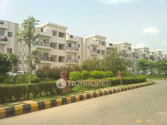 4 BHK Flat In Sare Springview Floors, Lal Kuan for Rent In Lal Kuan