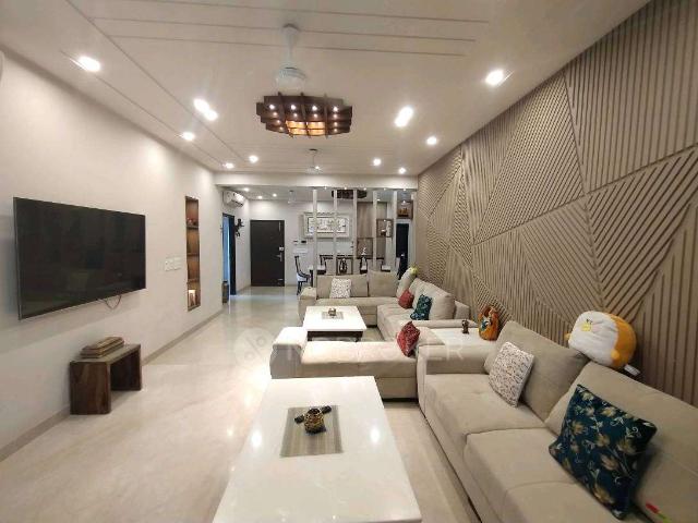 4 BHK Flat In Sb For Sale In Sector 47