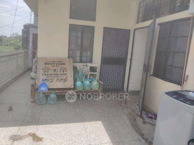 4 BHK Flat In Shanti Kunj for Rent In Vasant Kunj