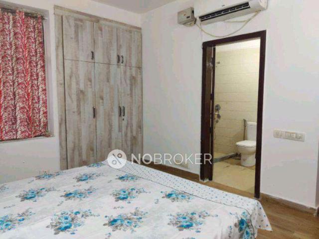 4 BHK Flat In Shiv Shankar Cghs, Gh 6 For Sale In Sector 51