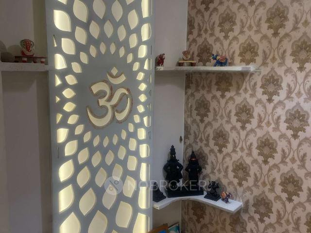 4+ BHK Flat In Smr Vinay Iconia For Sale In Kondapur