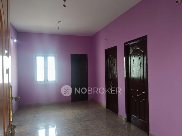 4 BHK Flat In Sripathy Apartment for Rent In Chromepet