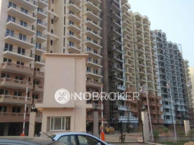 4 BHK Flat In Taksila Heights For Sale In Sector 37c