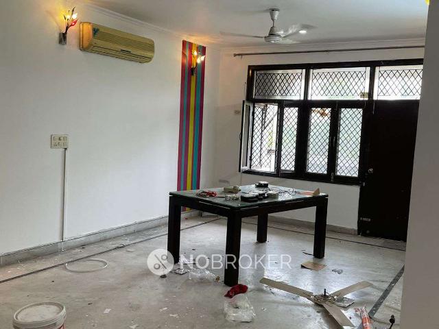 4 BHK Flat In Telecom City Apartment, Sector 62 for Rent In