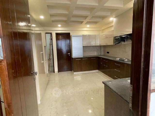 4 BHK Flat In Unitech South City 2 For Sale In Sector 49