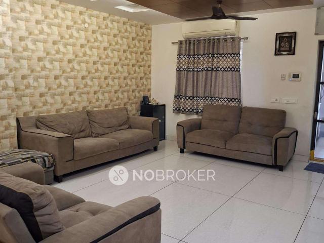 4 BHK Flat In Vasavi Shanthinikethan for Rent In Whitefields