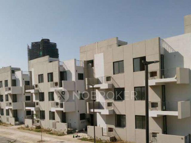 4 BHK Flat In Vatika Premium Floors For Sale In Sector 82