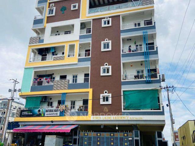 4+ BHK Flat In Vijaya Laxmi Residency, Kondapur For Sale In