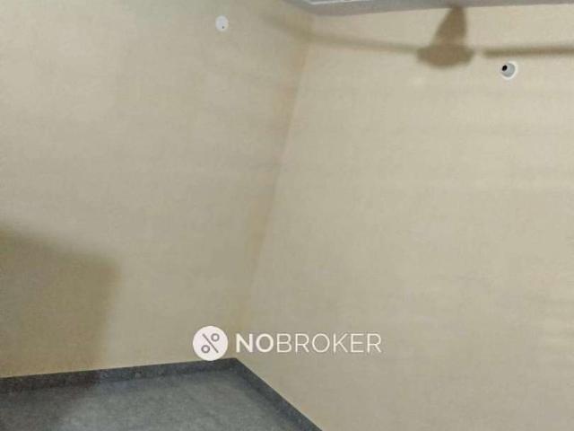 4+ BHK Flat In Vishnu Garden Colony For Sale In Sector 105