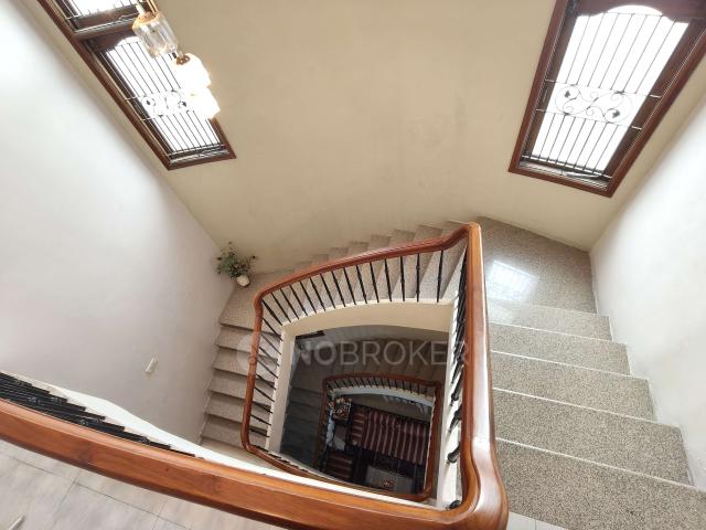 4+ BHK House For Sale In Tolichowki