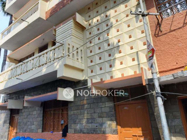 4+ BHK House For Sale In Abids