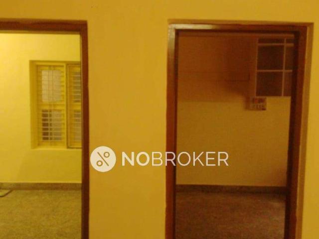4+ BHK House For Sale In Adugodi