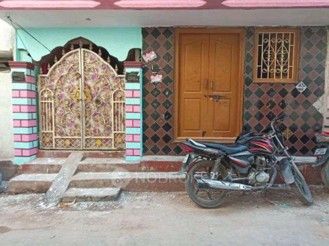 4+ BHK House For Sale In Amberpet