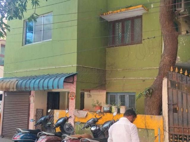 4+ BHK House For Sale In Arumbakkam