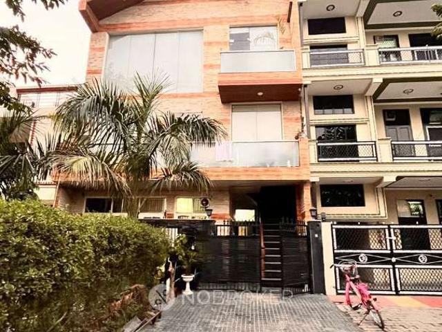 4 BHK House For Sale In Beta 1