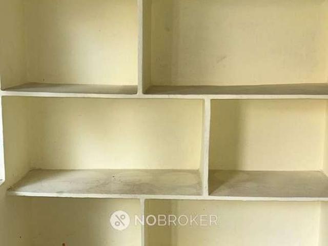 4+ BHK House For Sale In Borabanda